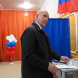 За единство и стабильное будущее: на выборах проголосовали депутаты Госдумы от «Единой России» и сенаторы