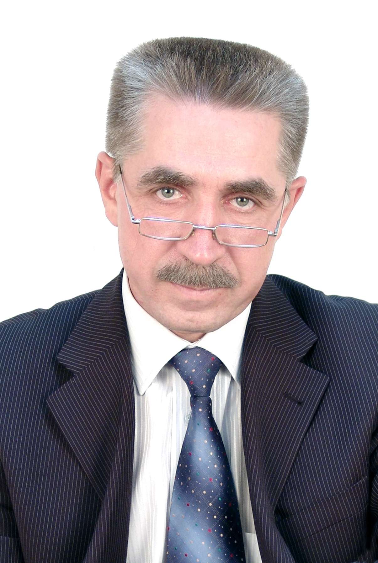 Семенов Виктор Иванович