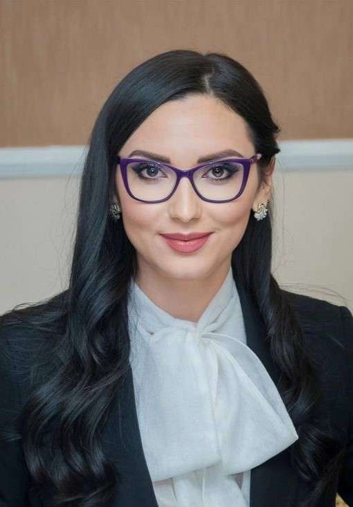 Подлужная Яна Владимировна