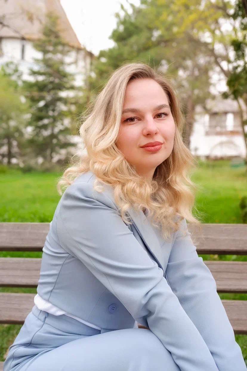 Попова Анна Александровна