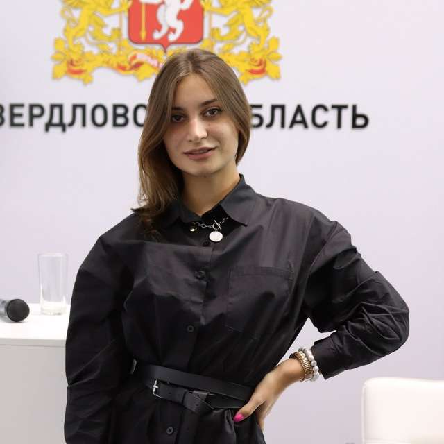 Ладыжникова Елена Викторовна