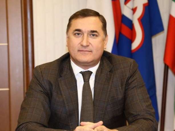 Ахмадов Мохмад-Эми Исаевич