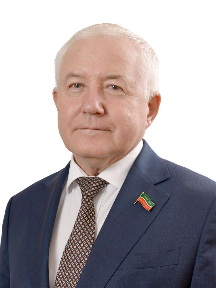 Мухамадеев Рустам Набиуллович