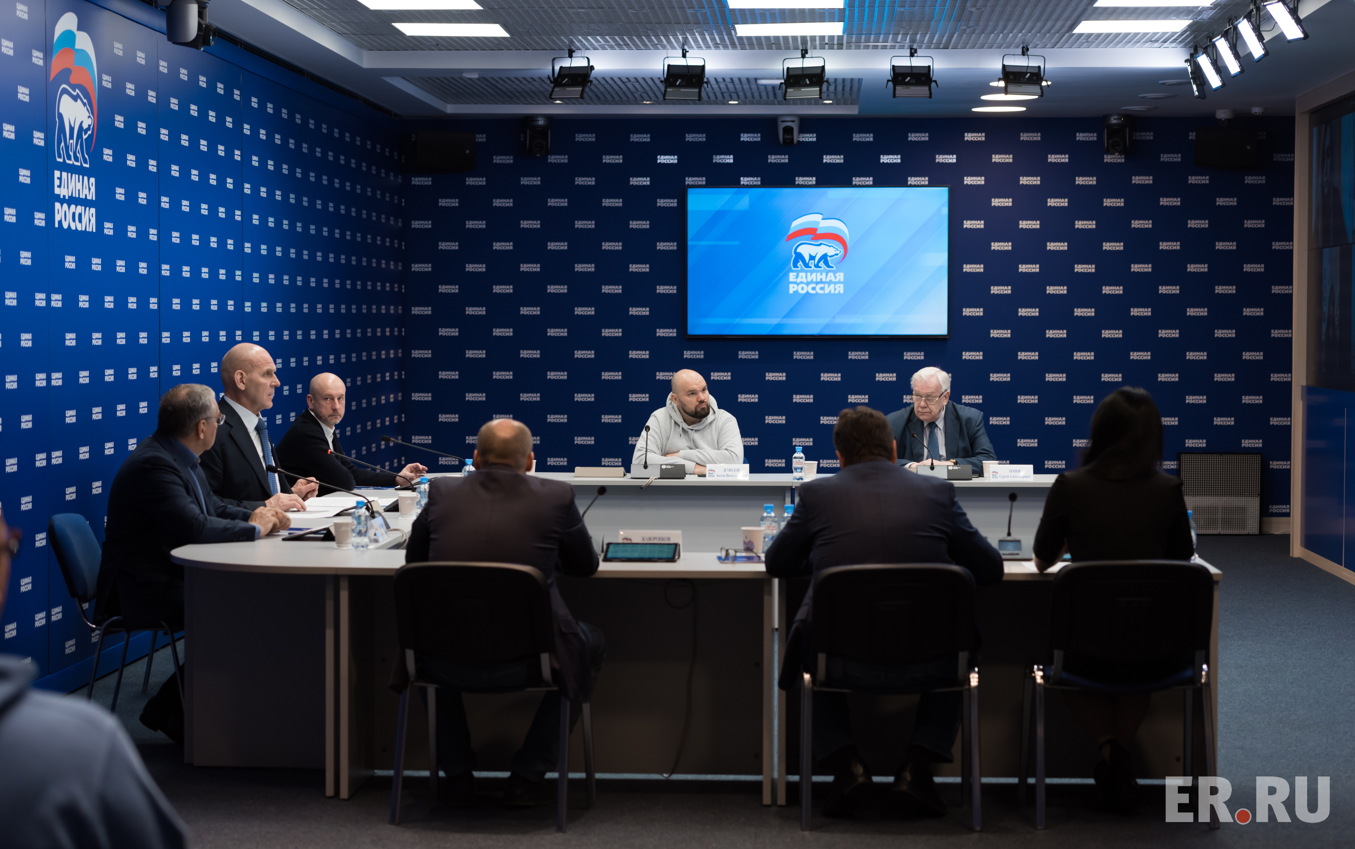 Заседание федерального оргкомитета предварительного голосования «Единой России»