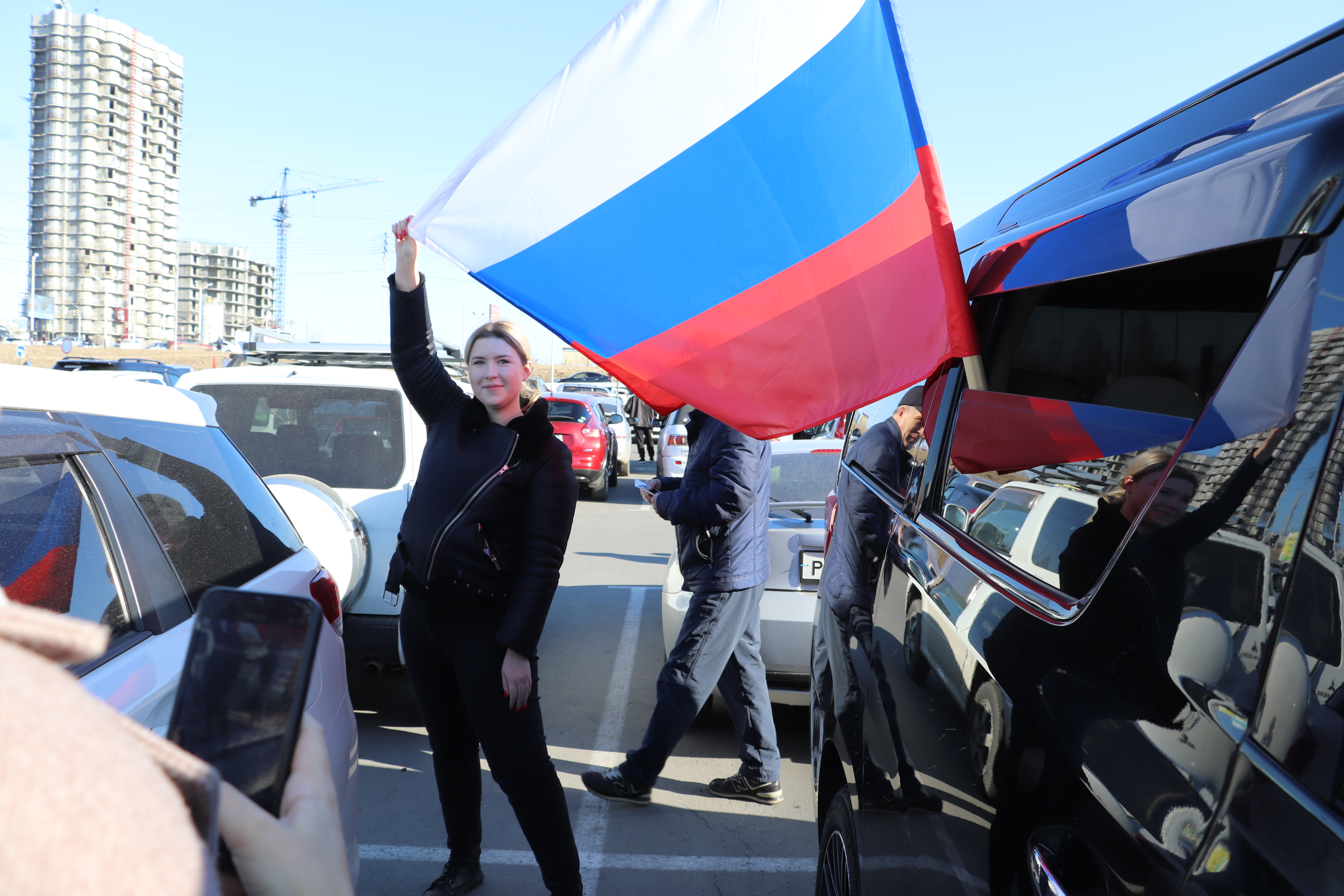 Автопробег «Zа мир! Труд! Май! Zа мир без нацизма!» стартовал в Хабаровске