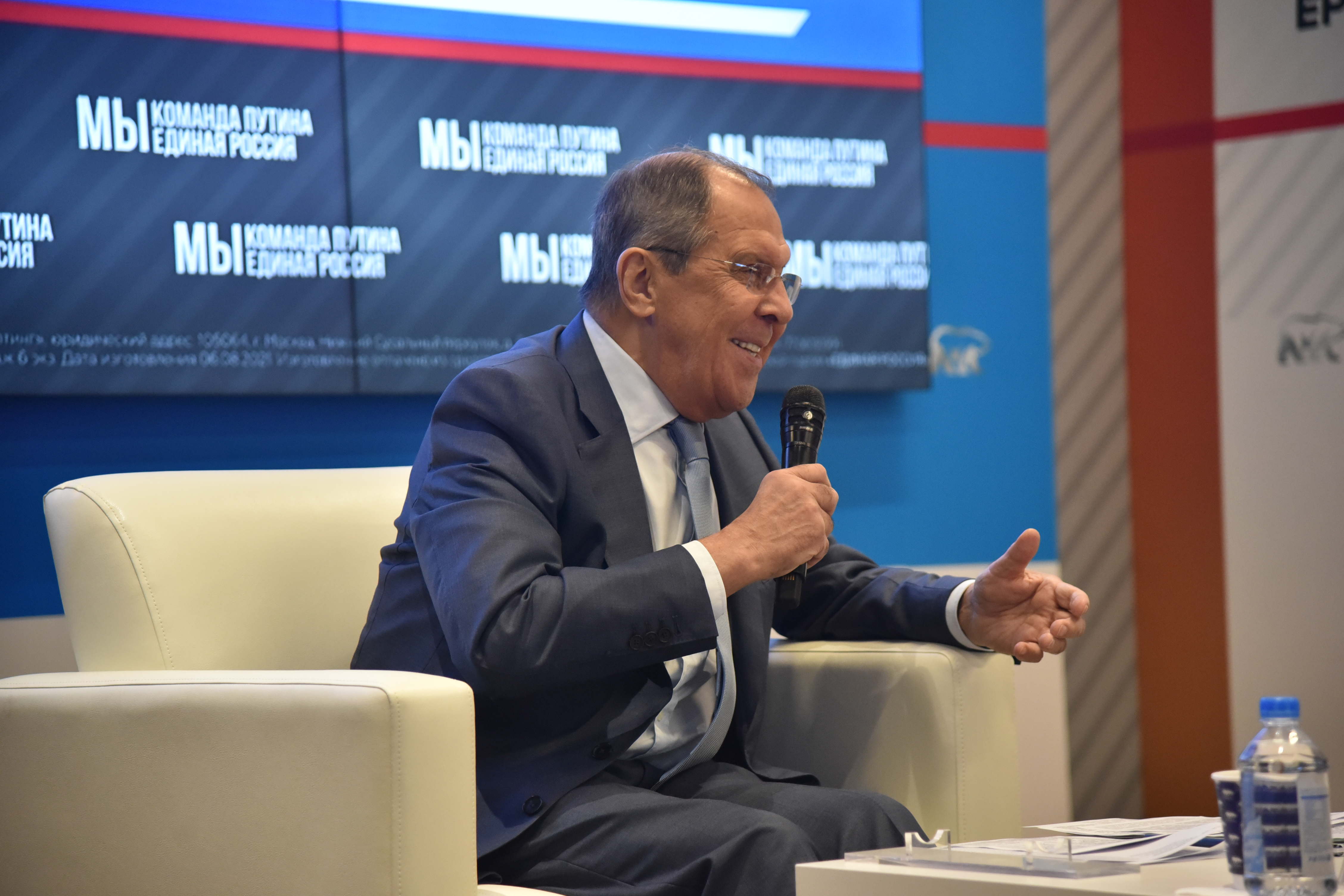 Встреча Сергея Лаврова с представителями национально-культурных объединений в штабе общественной поддержки «Единой России» в Москве