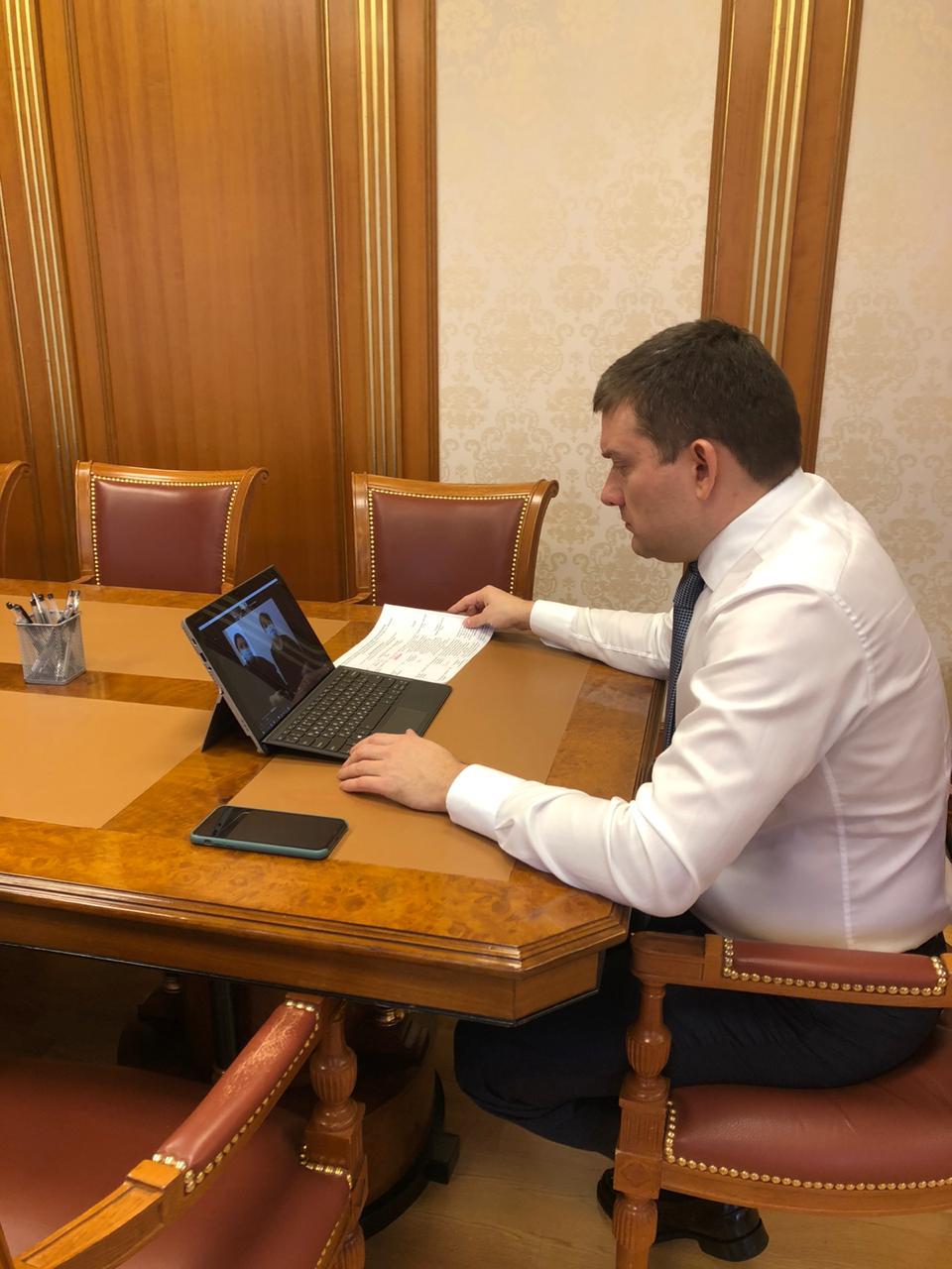 Николай Журавлев провел прием граждан, приуроченный ко Дню рождения «Единой России»