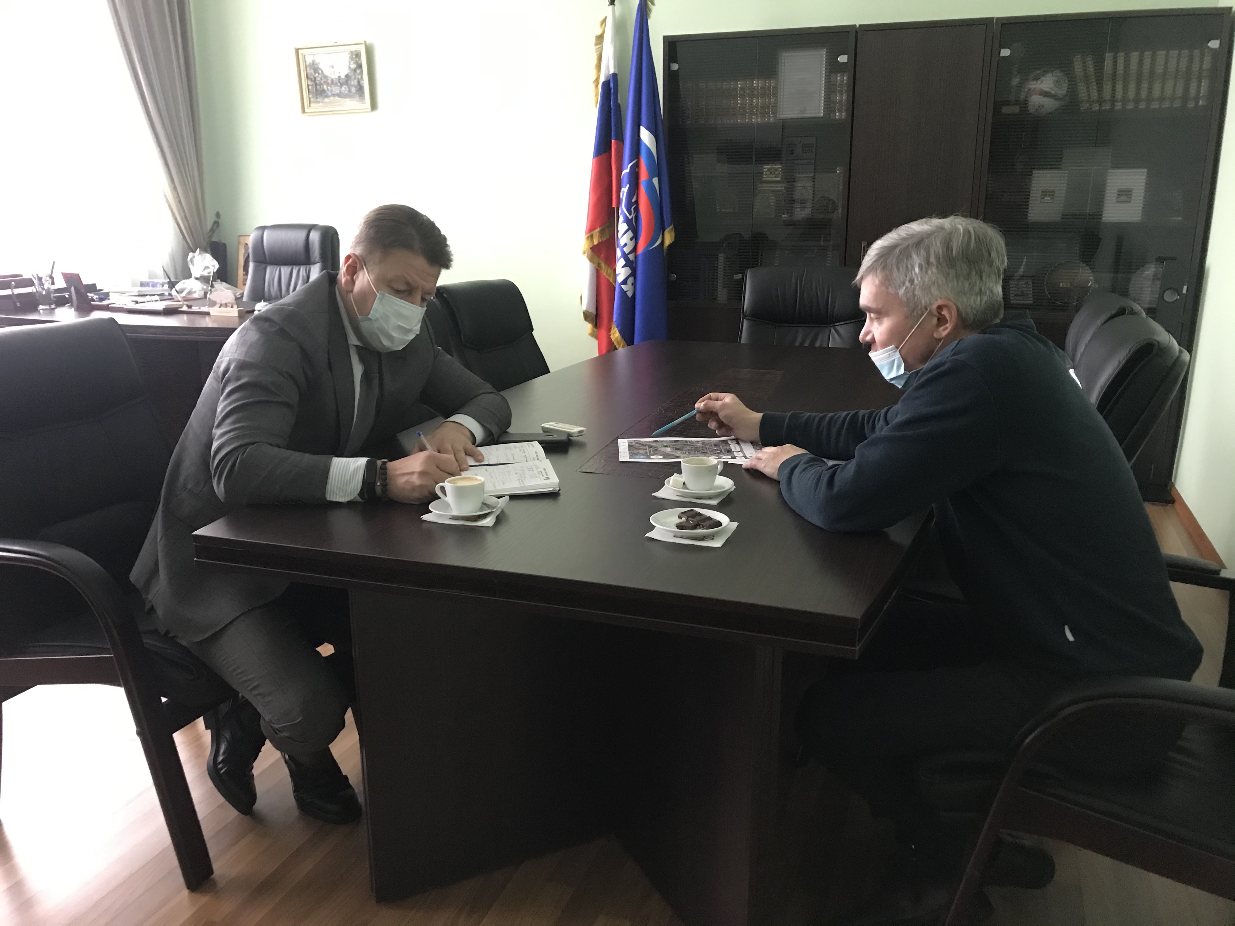 лексей Ситников провел личный прием граждан в Костроме