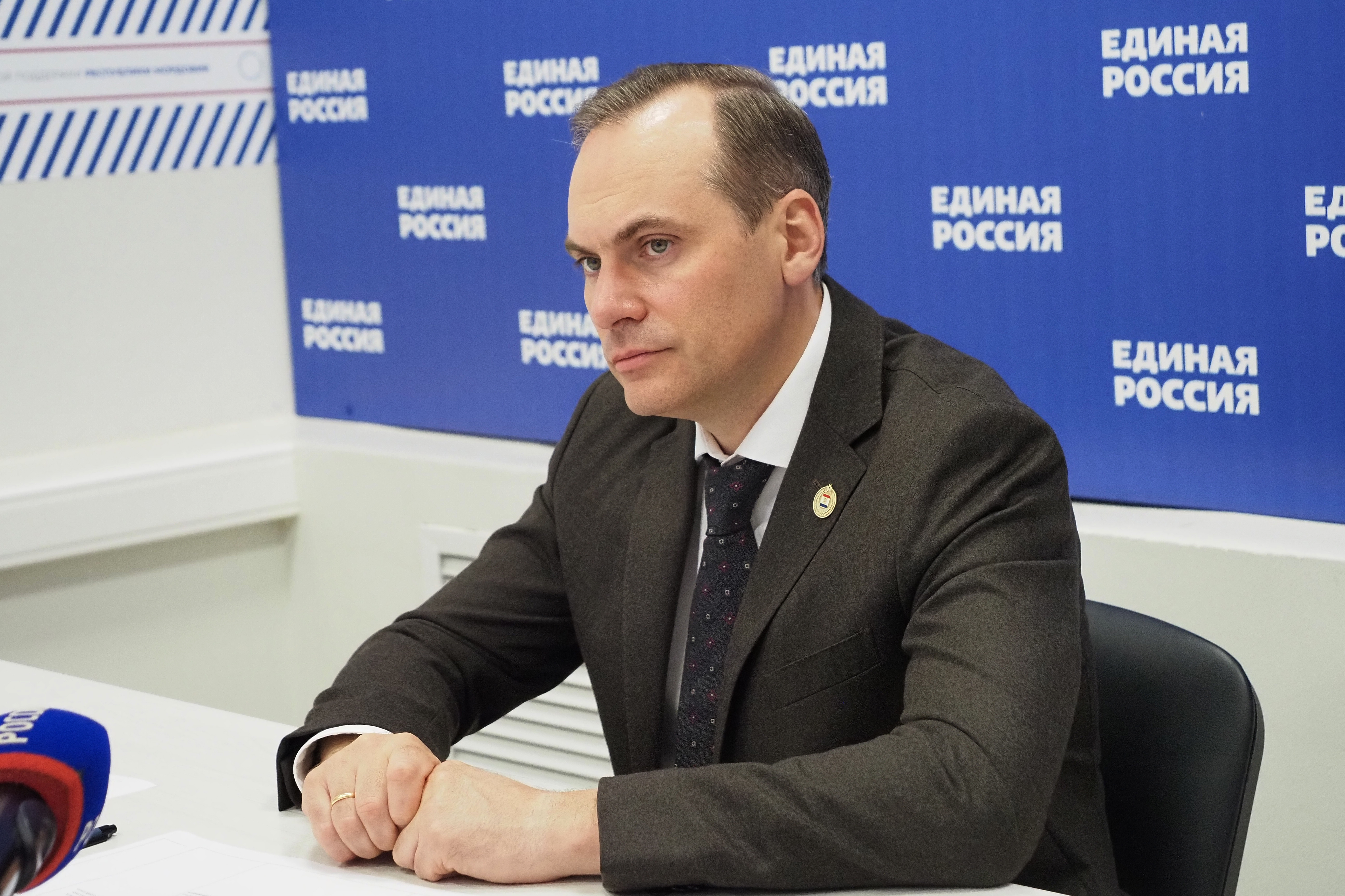 Вопросы ЖКХ, строительства и ремонта дорог обсудил Артём Здунов с жителями Мордовии на приёме по личным вопросам