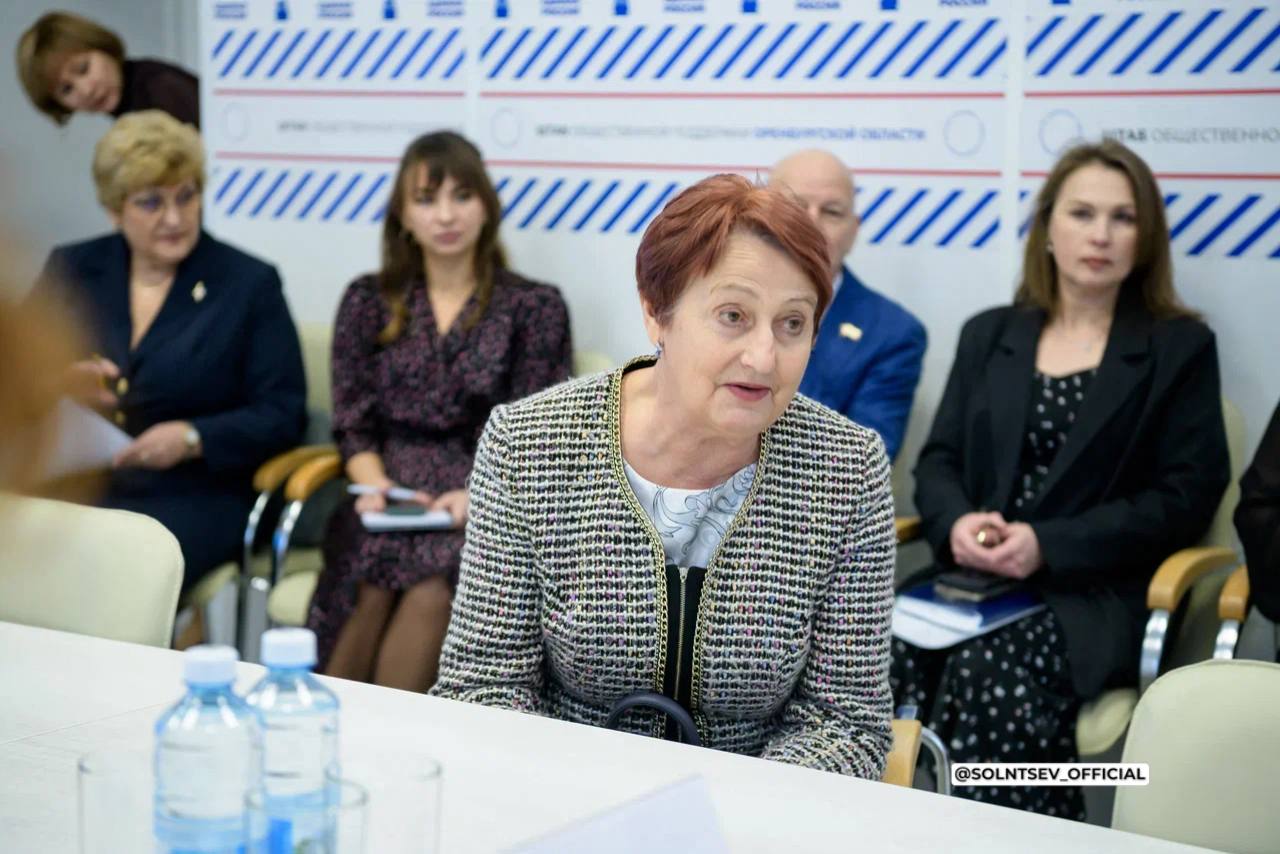 Губернатор Оренбургской области Евгений Солнцев открыл декаду приёмов граждан