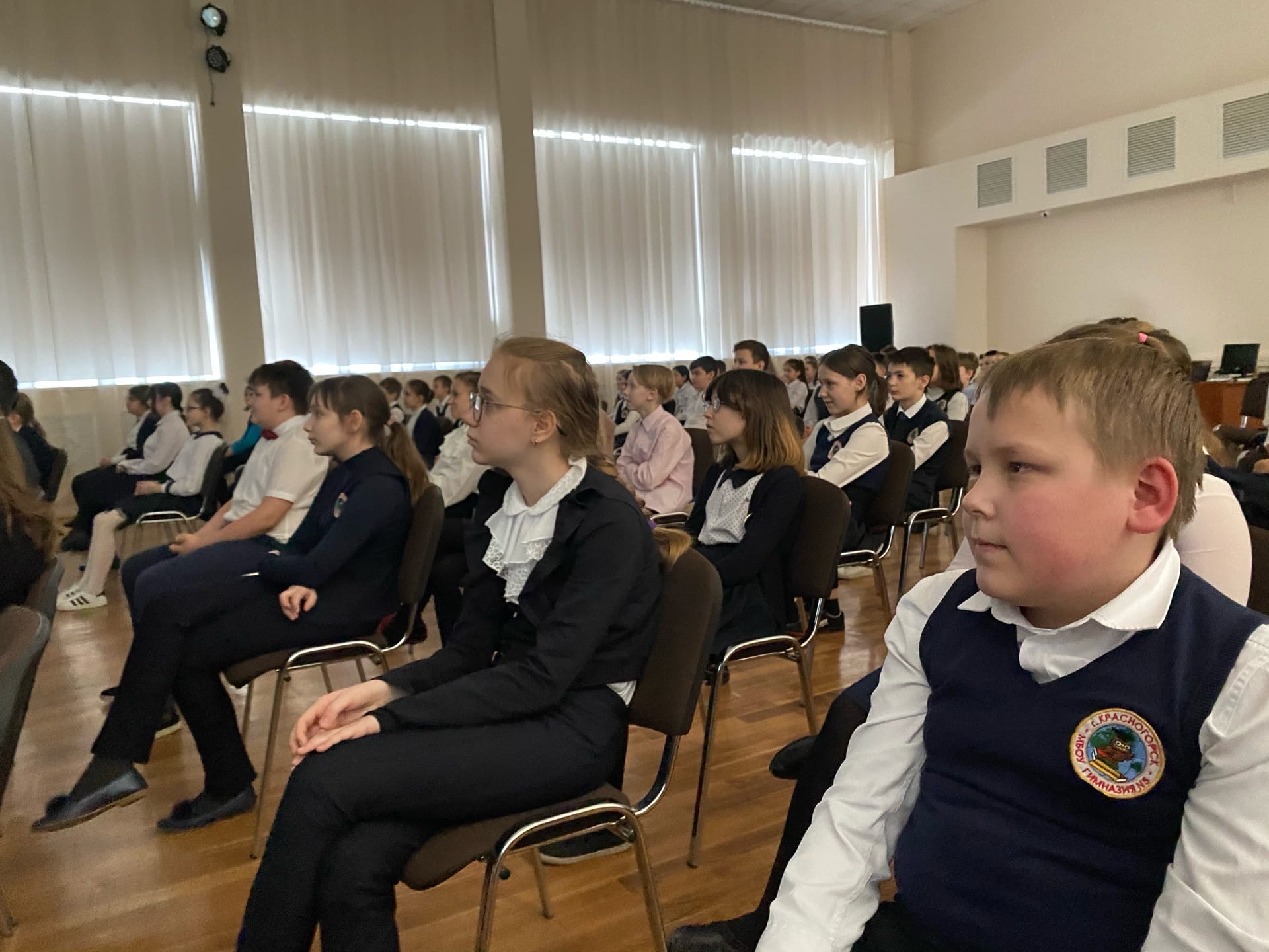 «Единая Россия» запустила образовательный проект «Киноуроки» по всей стране