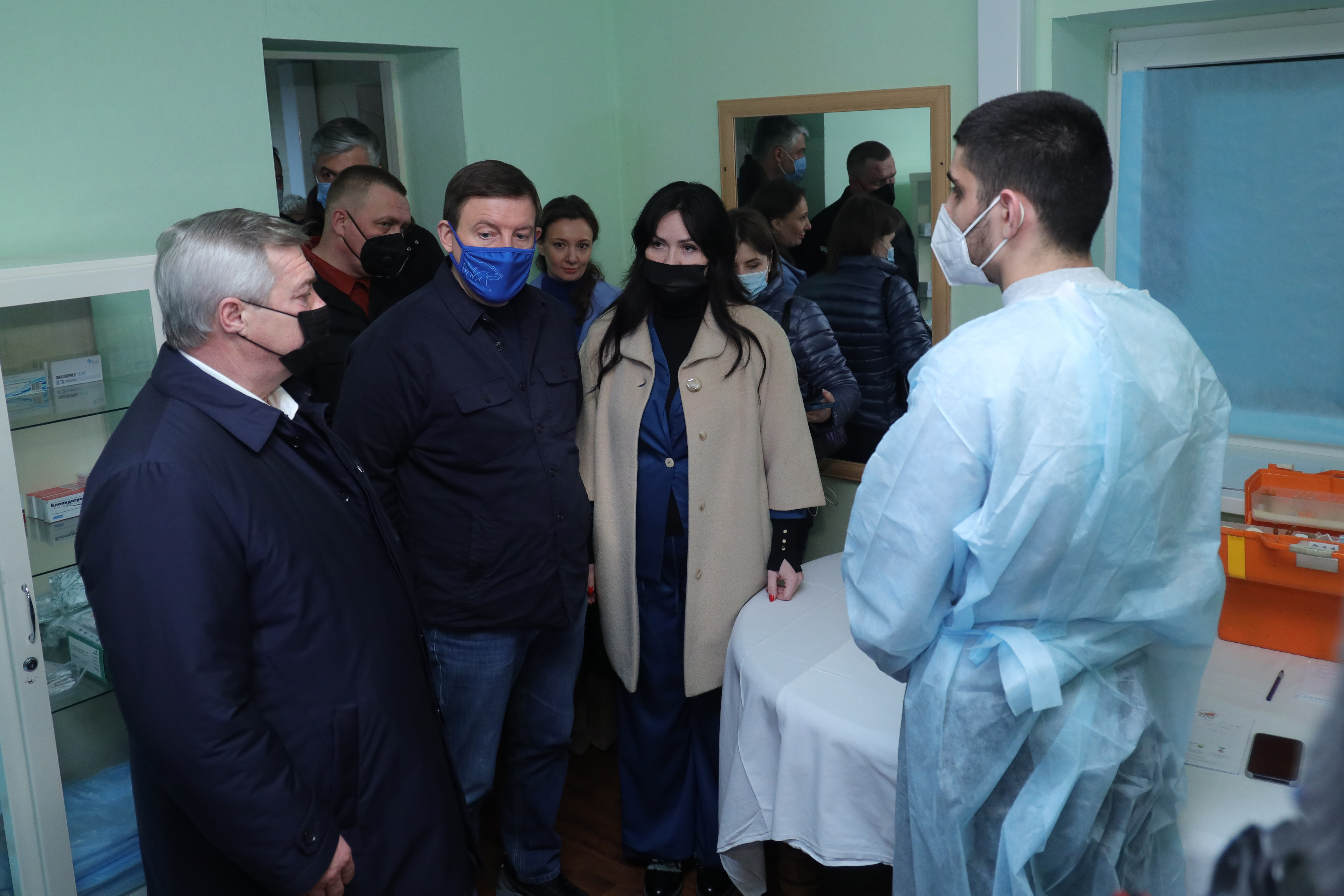 Волонтеры подмосковья сбор гуманитарки. Дон новости. Ростовские новости главные. Заседание политиков. Дон новости.