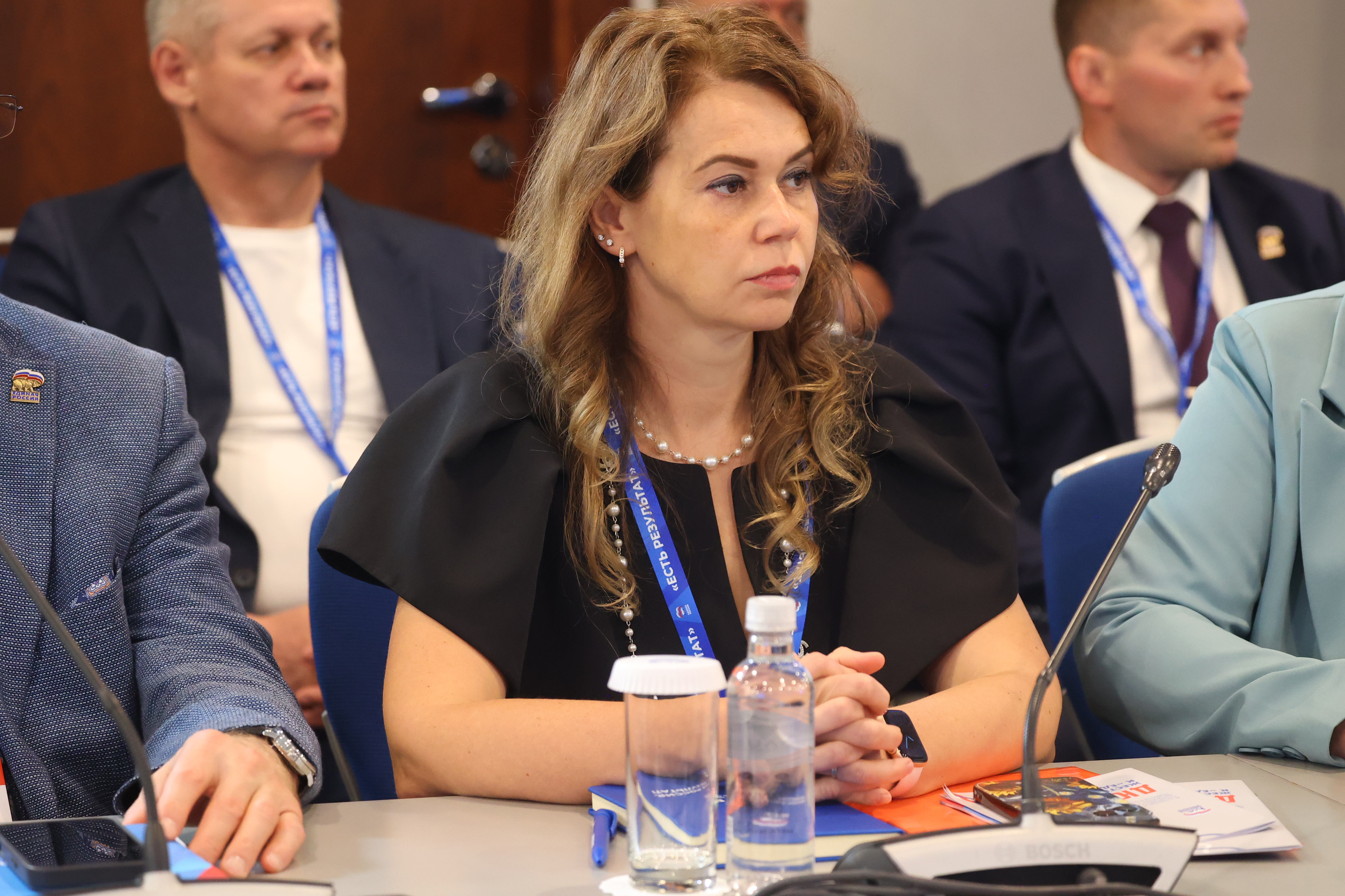 Круглый стол «Благополучие человека: здоровая среда, медицина и поддержка семей»
