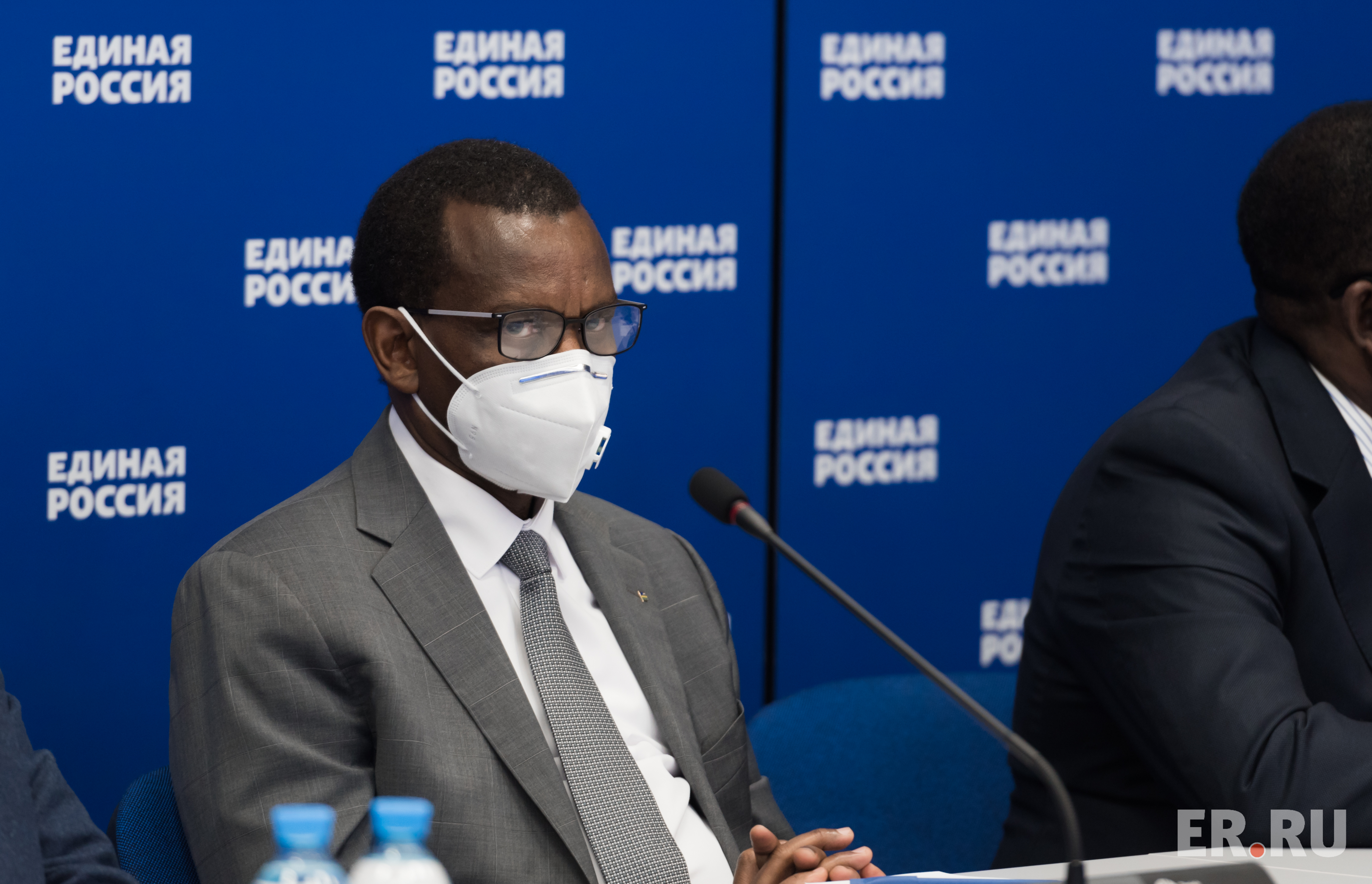 Андрей Климов провел встречу с чрезвычайными и полномочными послами ведущих стран Африки