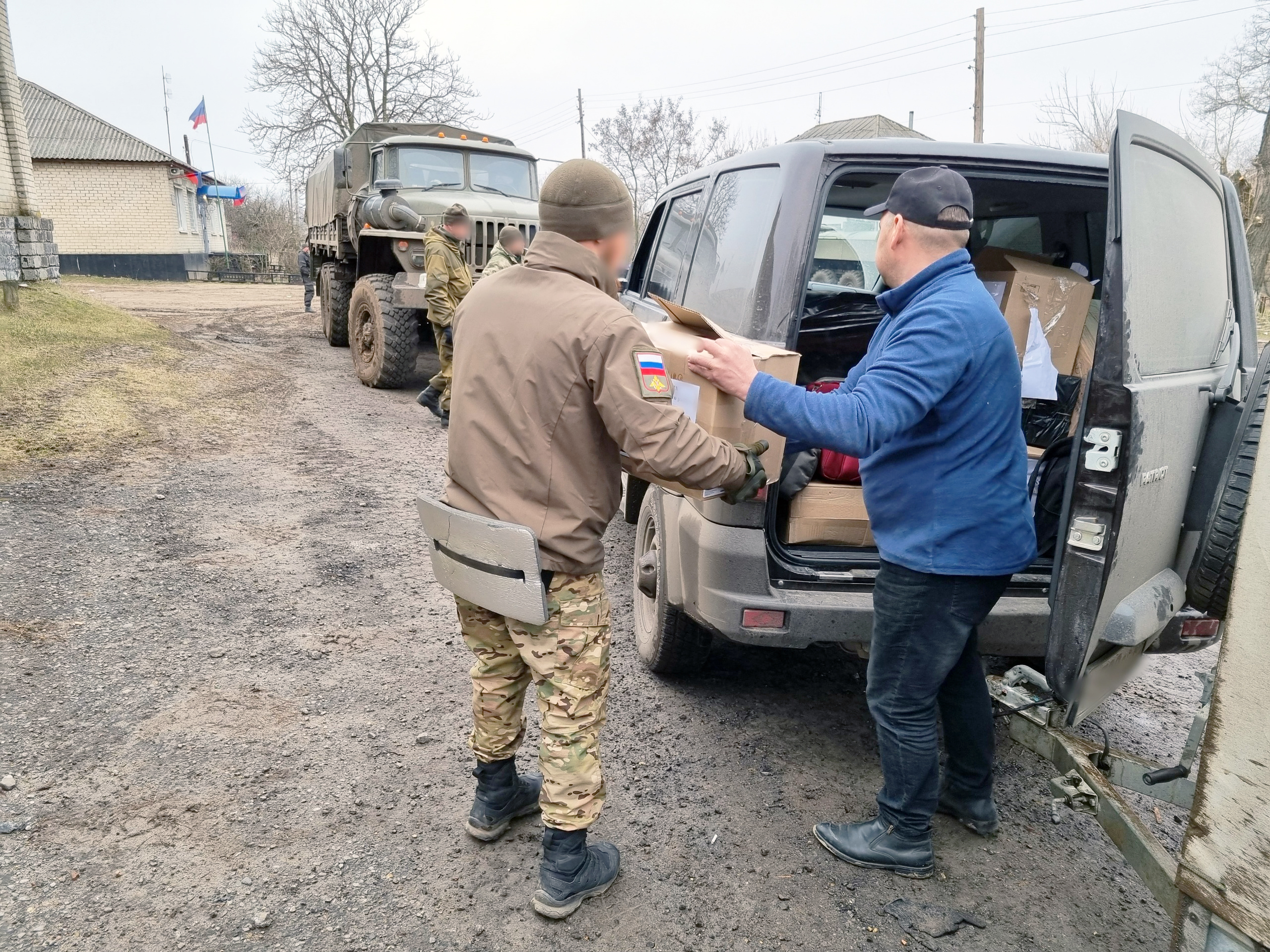 Марат Ахмадуллин и члены партии «Единая Россия» посетили зону проведения  специальной военной операции