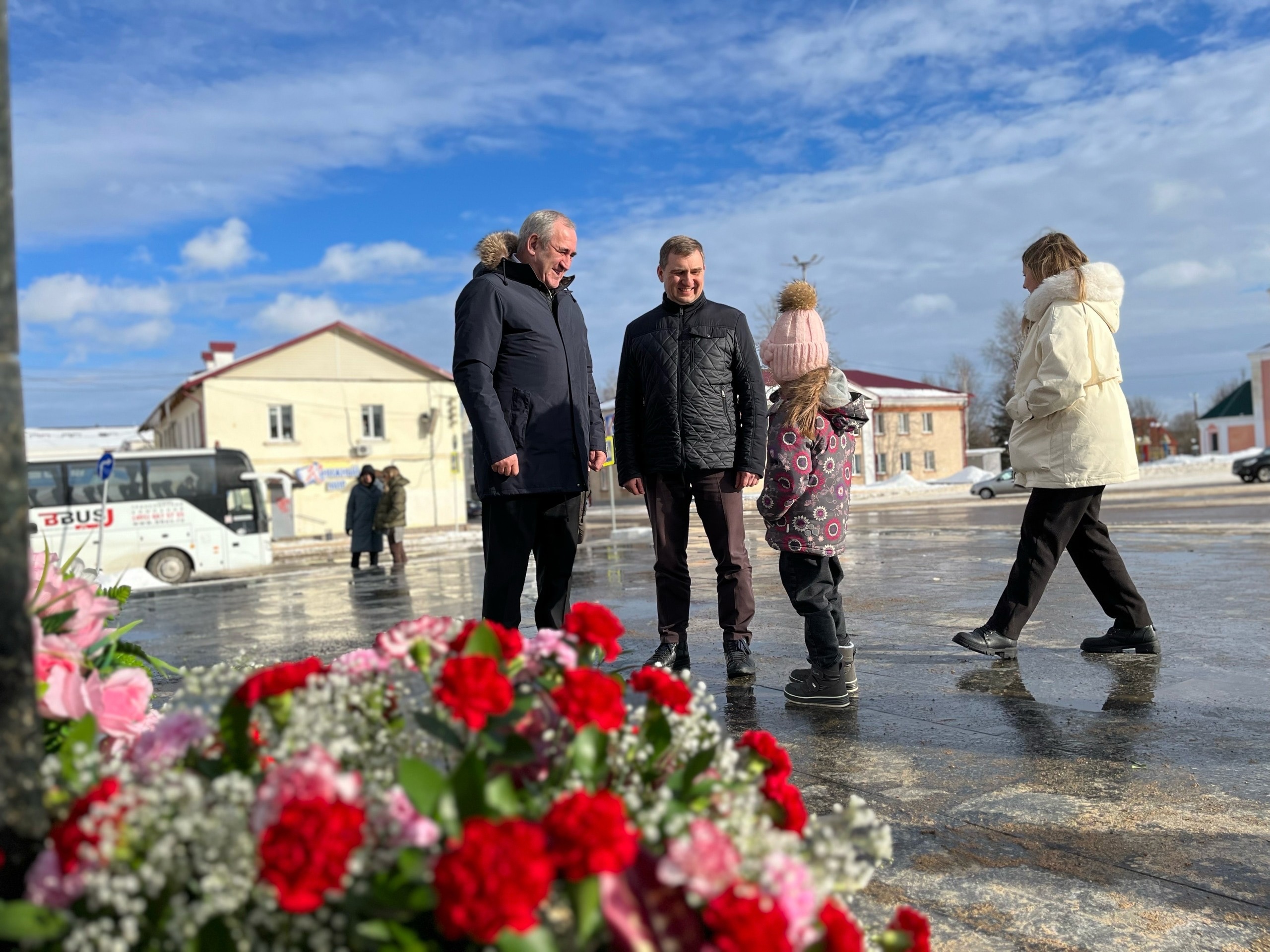 Гагарин - в сердце каждого из нас». В день рождения первого космонавта  Сергей Неверов побывал на его родине