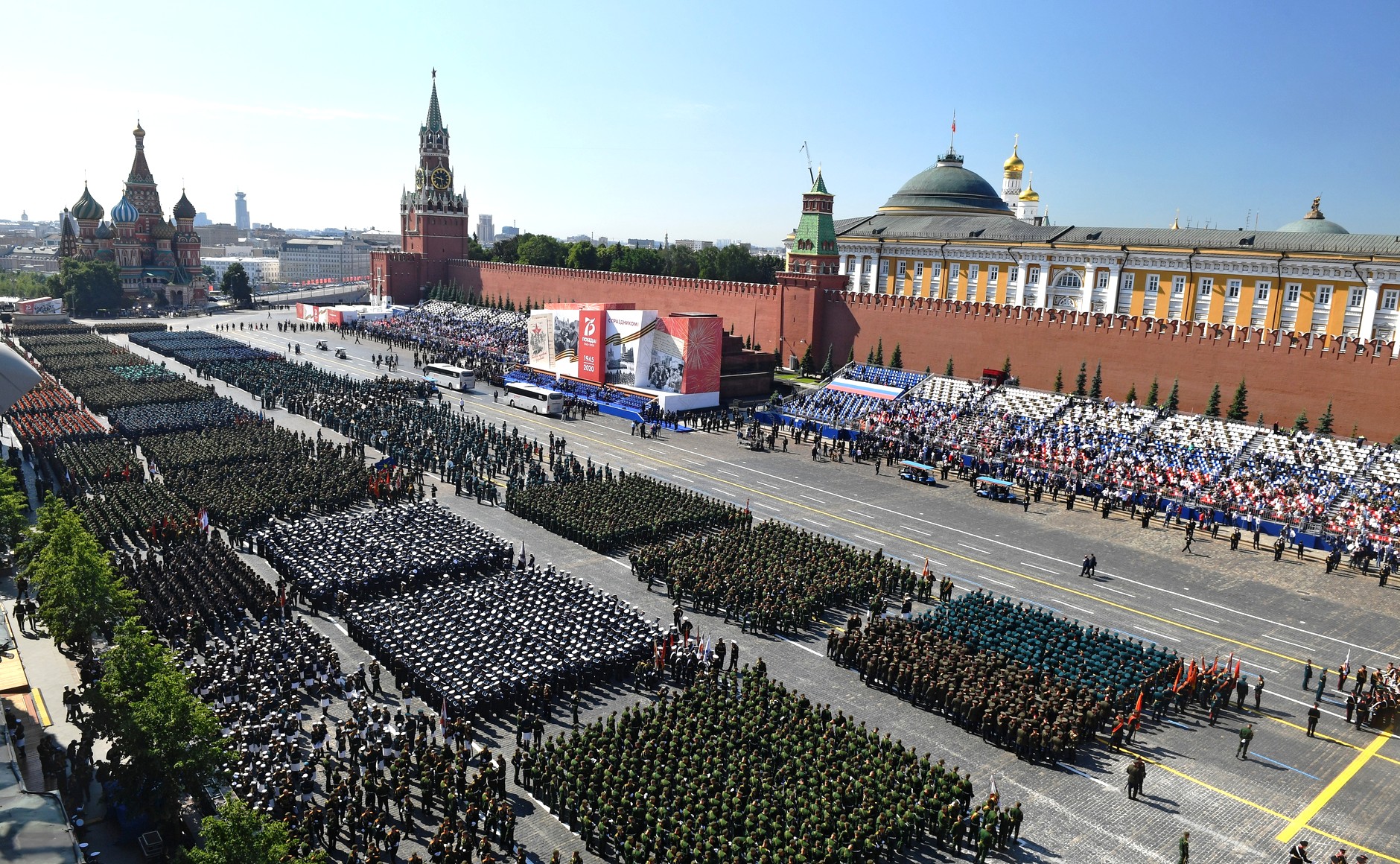 парад в москве 2010