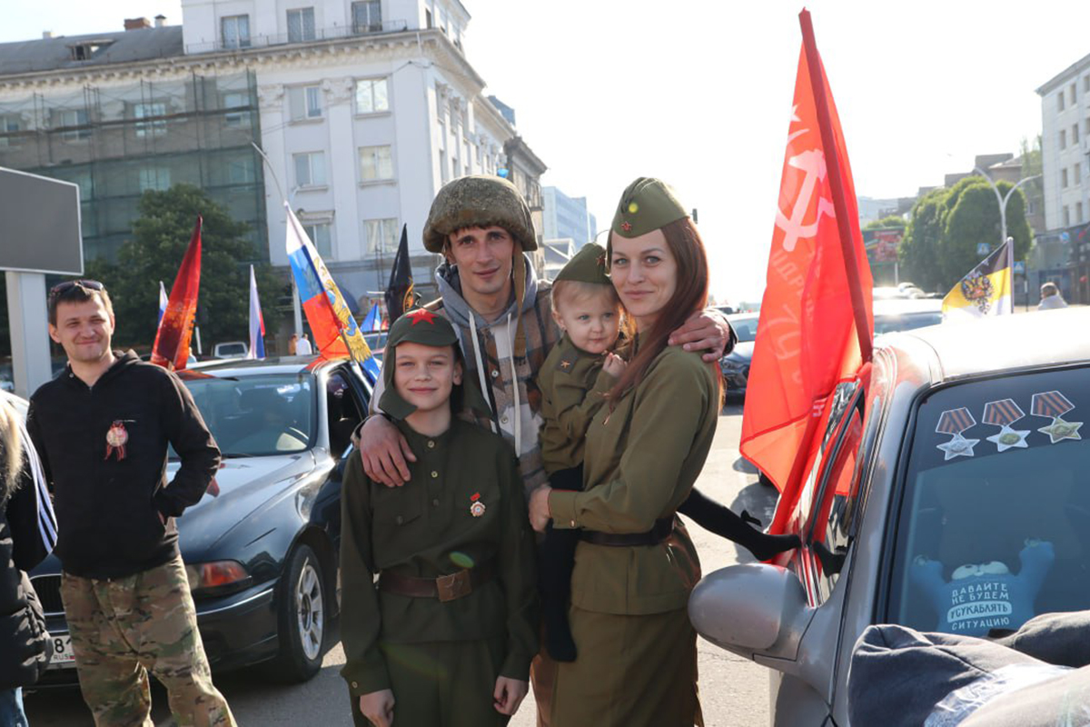 Праздничные дни в лнр