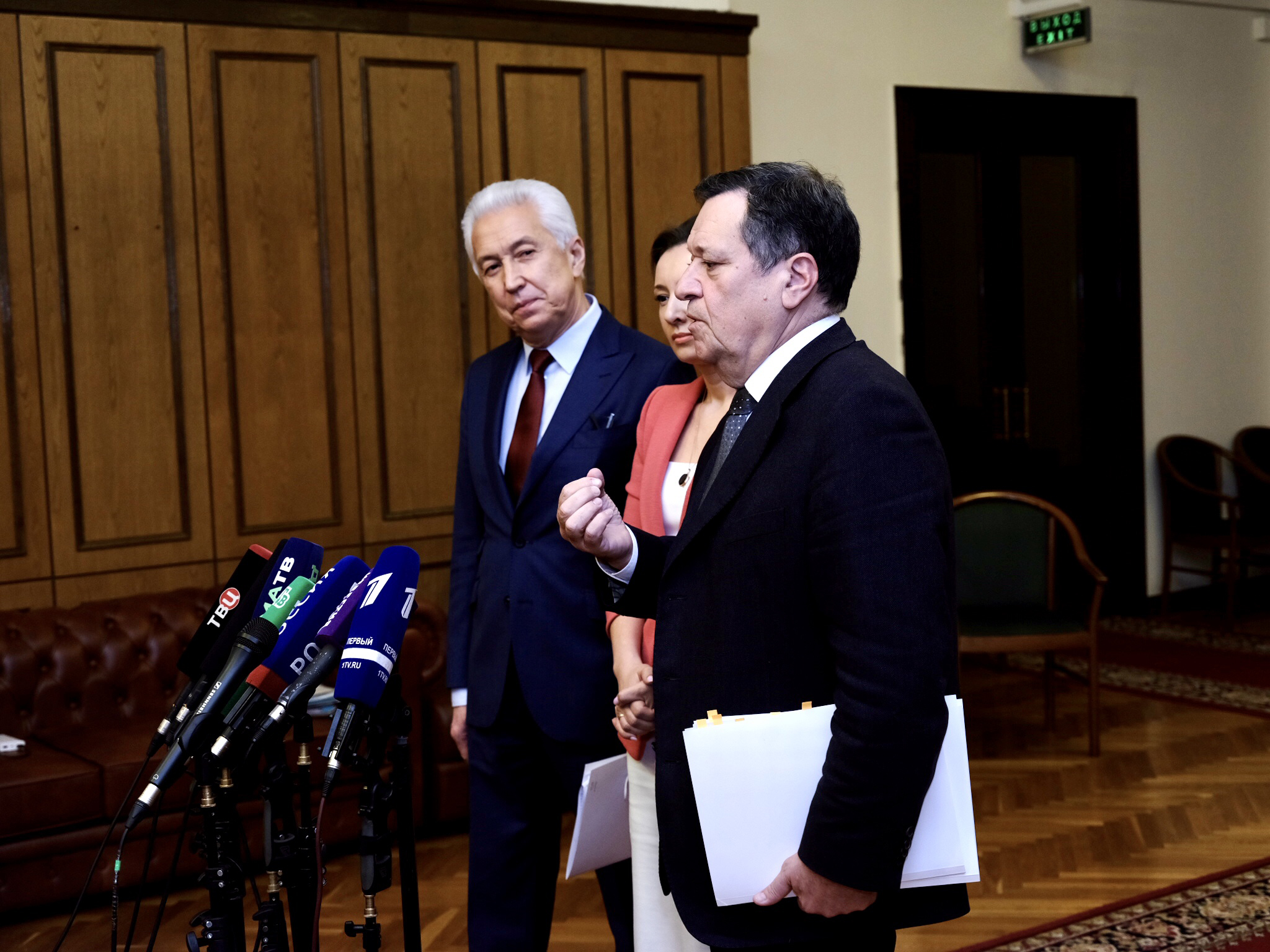 Дмитрий Медведев провел совещание по итогам обсуждений поправок «Единой России» ко второму чтению проекта федерального бюджета на 2022 – 2024 годы. Фото: er-duma.ru
