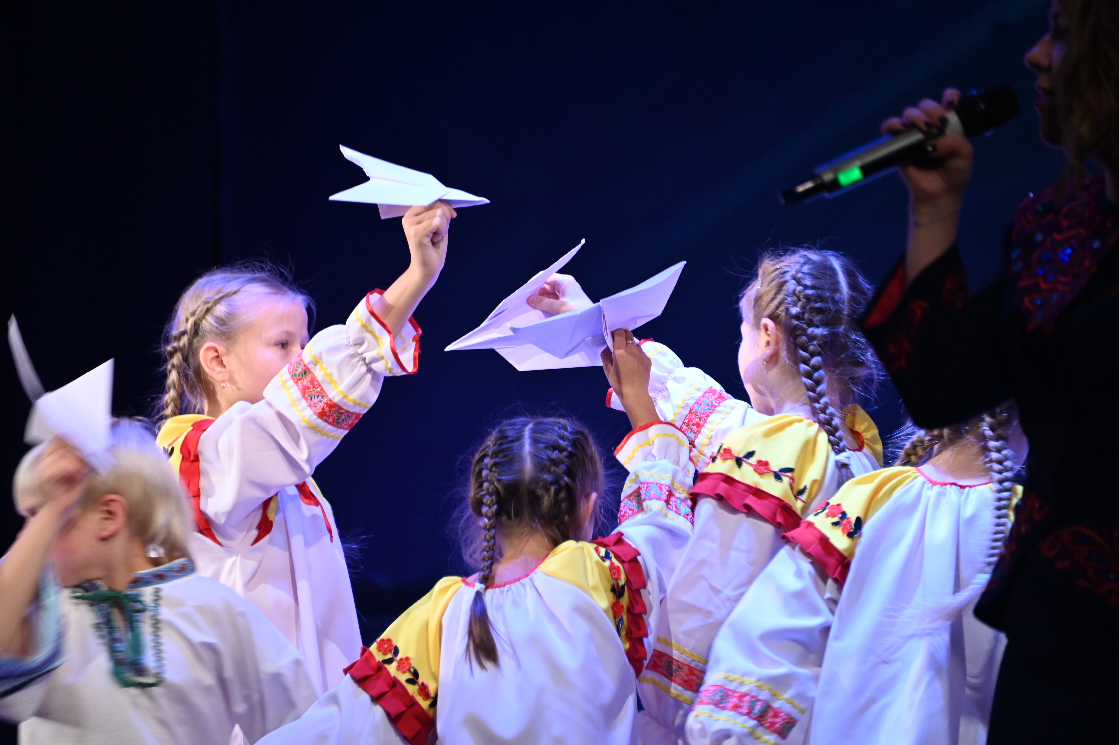 Смоленская праздник. Смоленский праздник. Смоленск праздник. Смоленск народные гуляния.