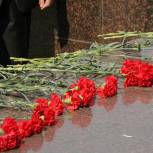 Единороссы Петербурга почтут память жертв фашизма и терроризма 