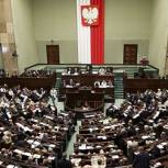 Парламентские выборы в Польше проходят при низкой явке