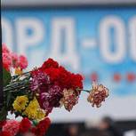 Москвичи чтят память погибших в теракте на Дубровке 