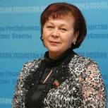 Римма Ратникова: Путин – политик-реформатор, знающий, как выстроить национальную политику в стране
