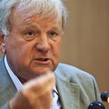 Ципко: Россияне доверяют политическому курсу Путина