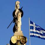 Агентство Fitch снизило кредитный рейтинг Греции, оставив страну в шаге от дефолта