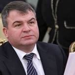 Сердюков: Очередь военных на жилье будет ликвидирована в 2013 году