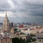 МЧС предупреждает об усилении ветра в Москве
