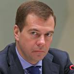 Концепция партийной школы «Единой России» будет представлена Медведеву осенью