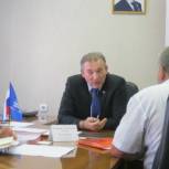Владислав Третьяк поддерживает ульяновских хоккеистов