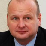 Демократии в Европе угрожает размывание среднего класса, считают в Госдуме