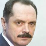 Целищев:  человек, занимающий должность в государственной структуре должен трудиться на благо граждан своей страны