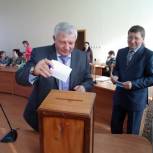 Во главе болотнинских "единороссов" остался Владимир Грибовский