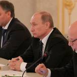 Путин уверен, что закон о наказании за оскорбление чувств верующих необходим