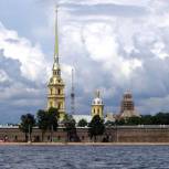 Петербургские депутаты поддержали законопроект Медведева по борьбе с курением