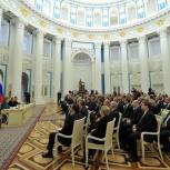 Путин продемонстрировал стремление решить проблемы регионов - спикер заксобрания Санкт-Петербурга