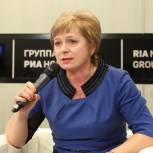 Светлана Медникова приняла участие в пресс-конференции по обмену опытом в решении проблем детей-сирот