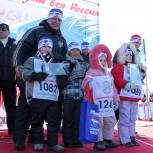 "Единая Россия" приняла участие в "Лыжне России 2013"