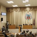 Губернатор Алтайского края представил отчет о результатах деятельности Администрации края в 2012 году