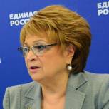 Швецова подчеркивает значимость профилактики социального сиротства