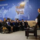 Члены Партии смогут выдвигать кандидатов в Герои труда