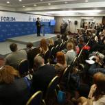 Медведев призвал к развитию экономических отношений с Эстонией