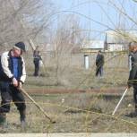 В Хворостянке стартовал месячник по благоустройству