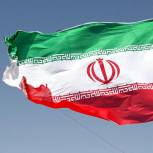Иран испытал в Персидском заливе три новые ракеты 