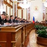 Нерешенных проблем на селе предостаточно - Медведев