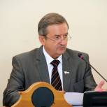 Георгий Шевцов: Предлагаю на федеральном уровне закрепить обязанность выпускников медвузов отрабатывать несколько лет по распределению